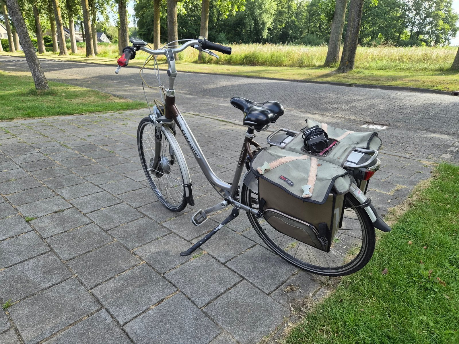 Gazelle Marbella elektrische damesfiets, Audio, Tv en Foto, Opladers, Ophalen, Gebruikt