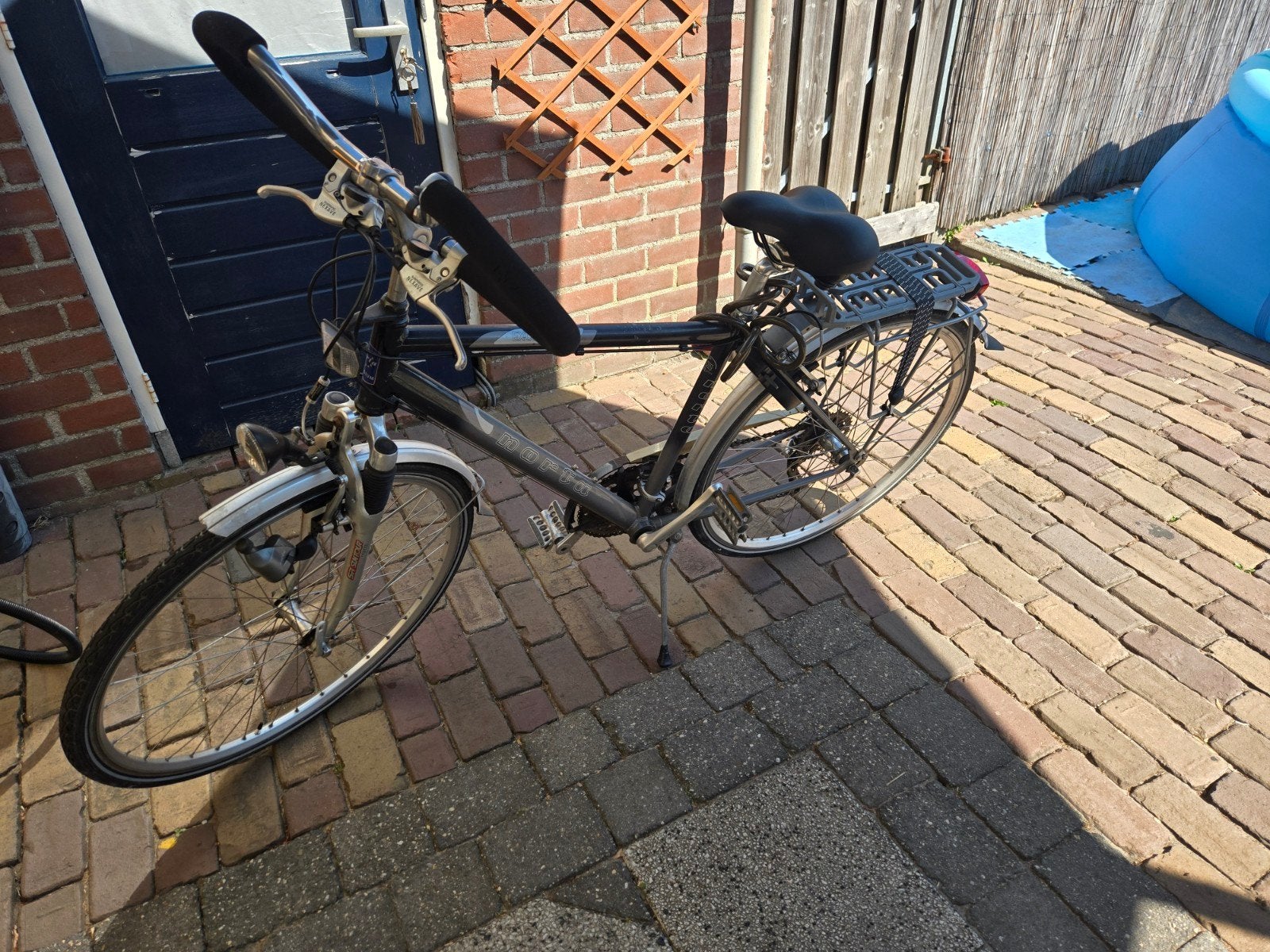 Gebruikte fiets Norta Exception met versnellingen en verlich, Gebruikt, Velgrem, Versnellingen, 53 tot 57 cm