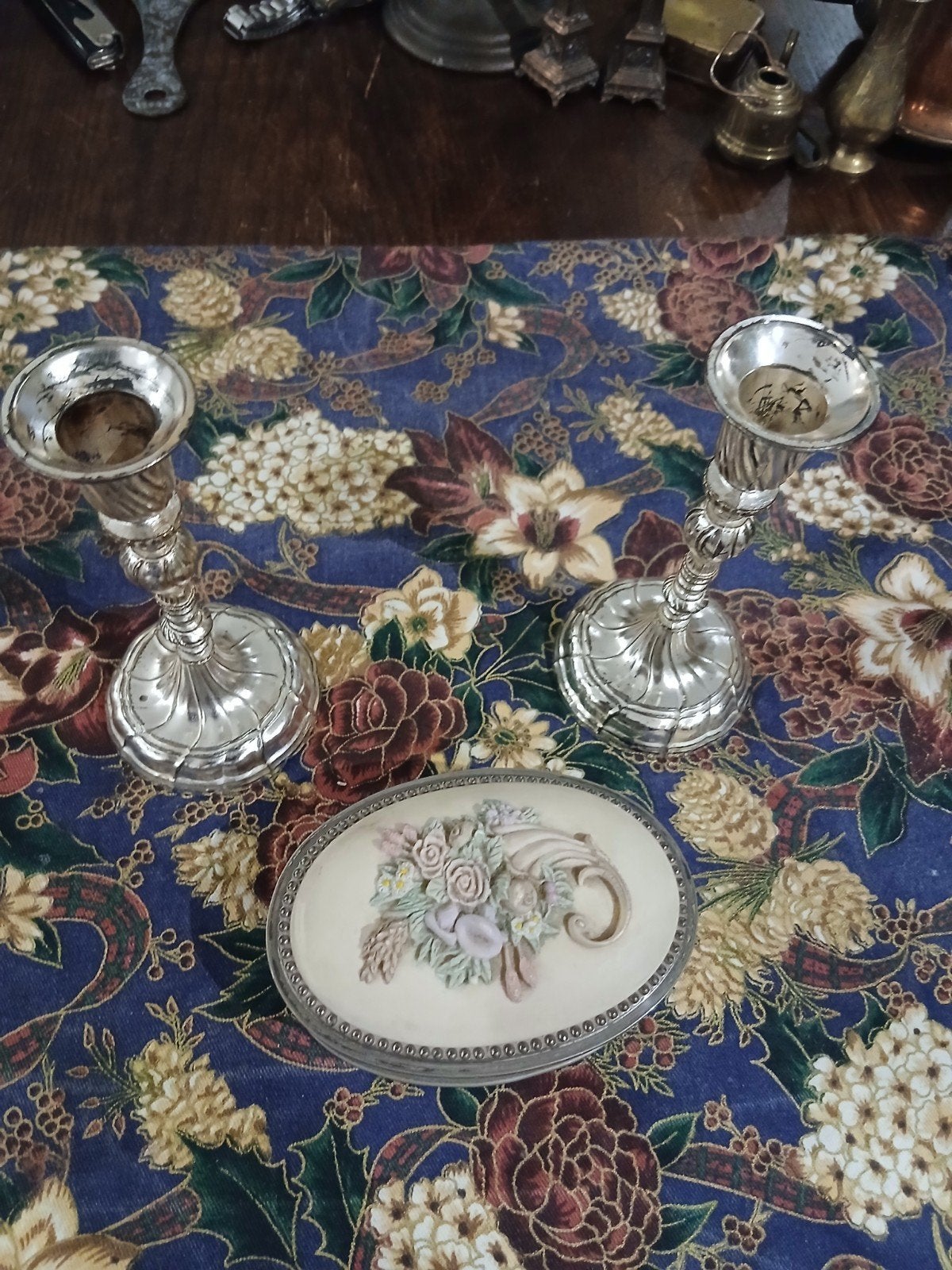 verzilverde Kandelaars en Sieradendoosje met Bloemen, Antiek en Kunst, Ophalen of Verzenden, Overige materialen