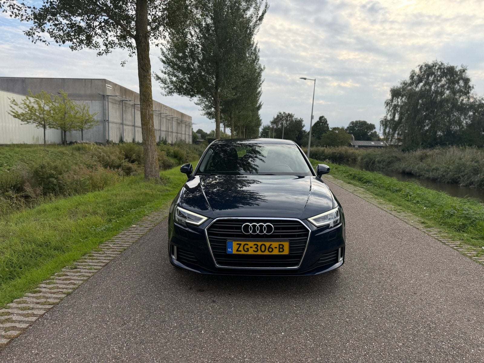 Audi A3 30 Tfsi 116pk S Tronic 2019 Inklapbare trekhaak, Auto's, Blauw, Origineel Nederlands, 1180 kg, 115 pk