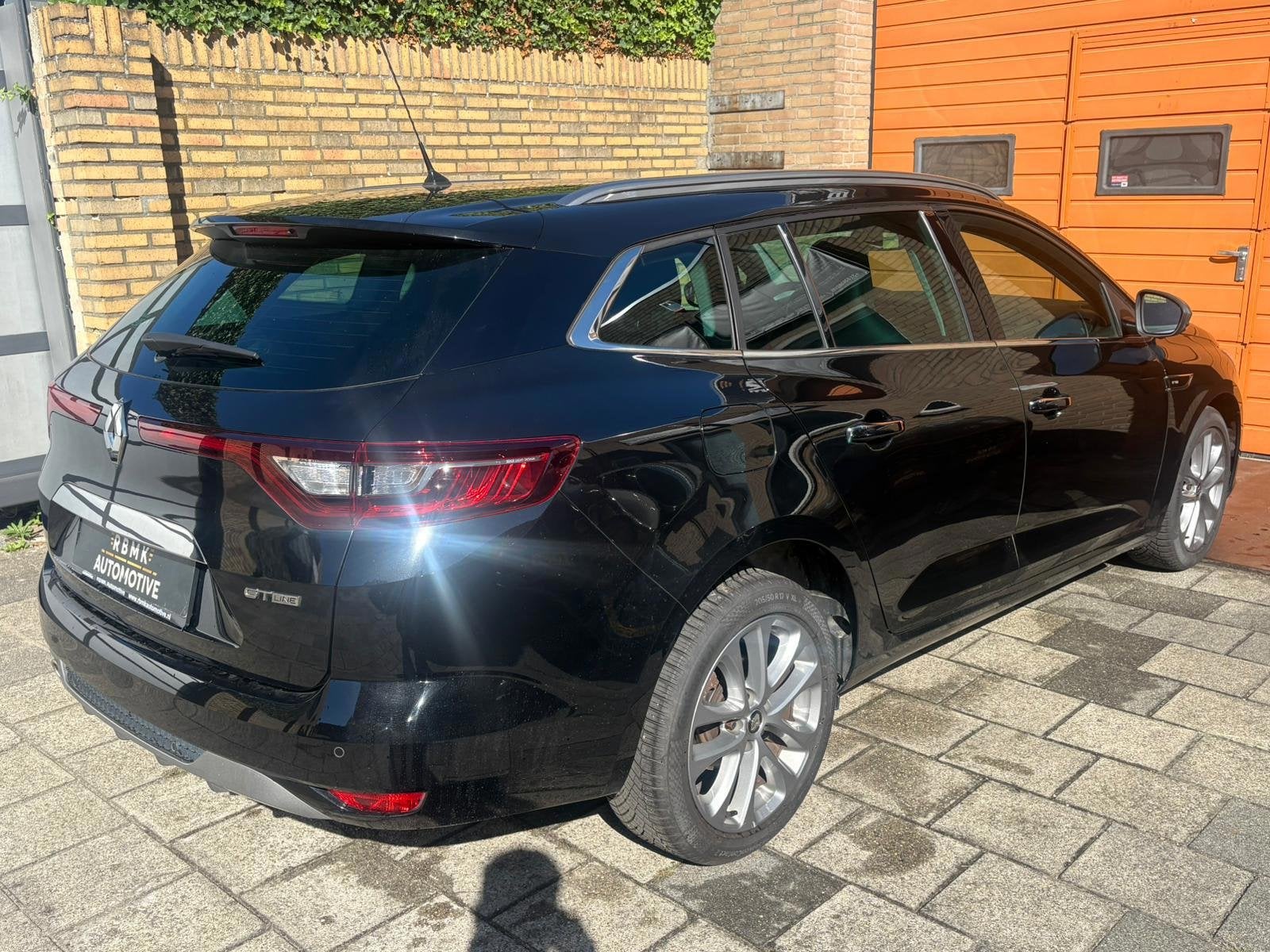 Renault Mégane Estate 1.3 TCe GT-Line, Auto's, Renault, Gebruikt, 160 pk, Zwart, Geïmporteerd