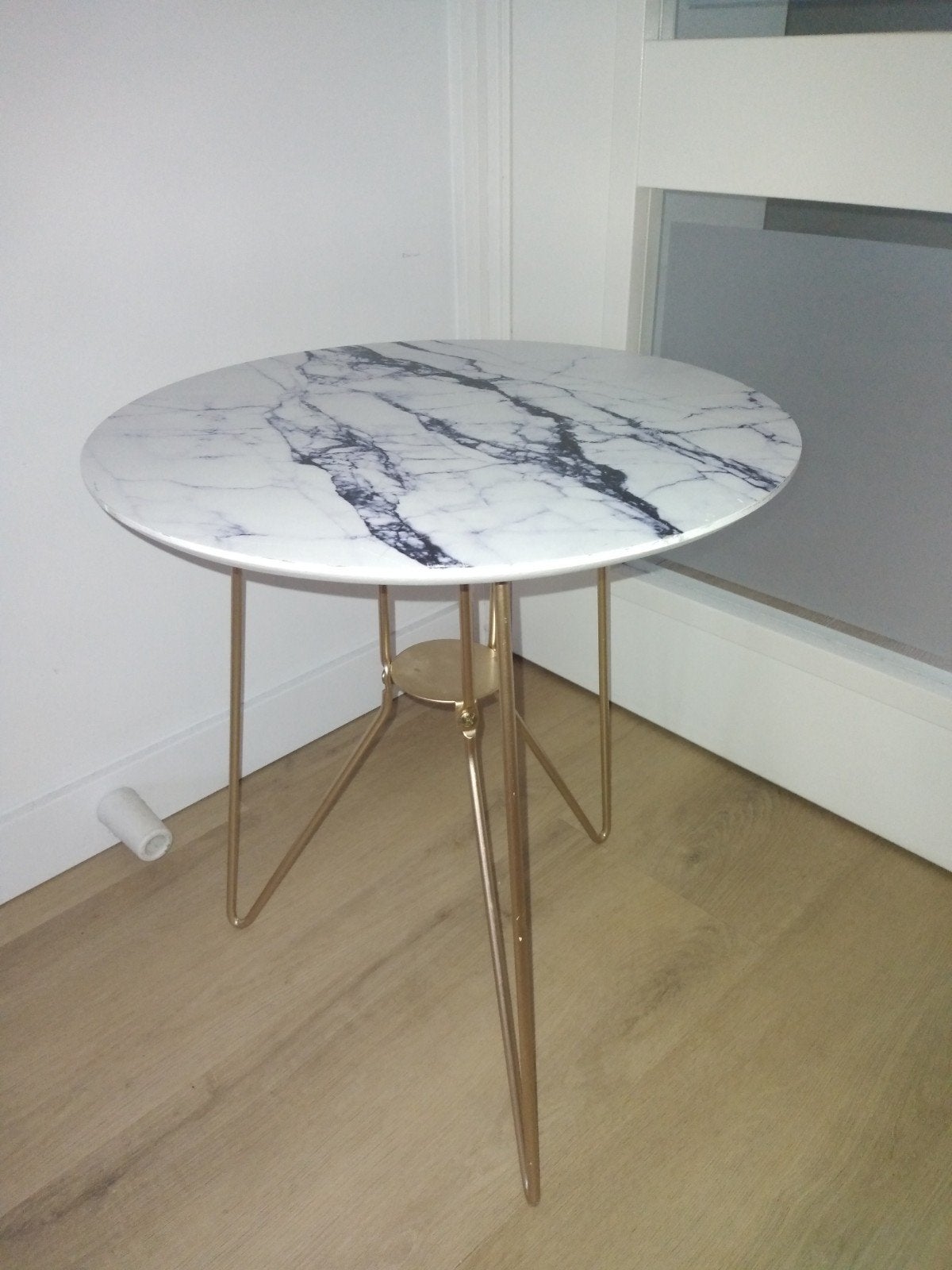 Bijzettafeltje  te koop, Huis en Inrichting, Tafels | Eettafels, Ophalen, Rond, 50 tot 100 cm, 50 tot 100 cm