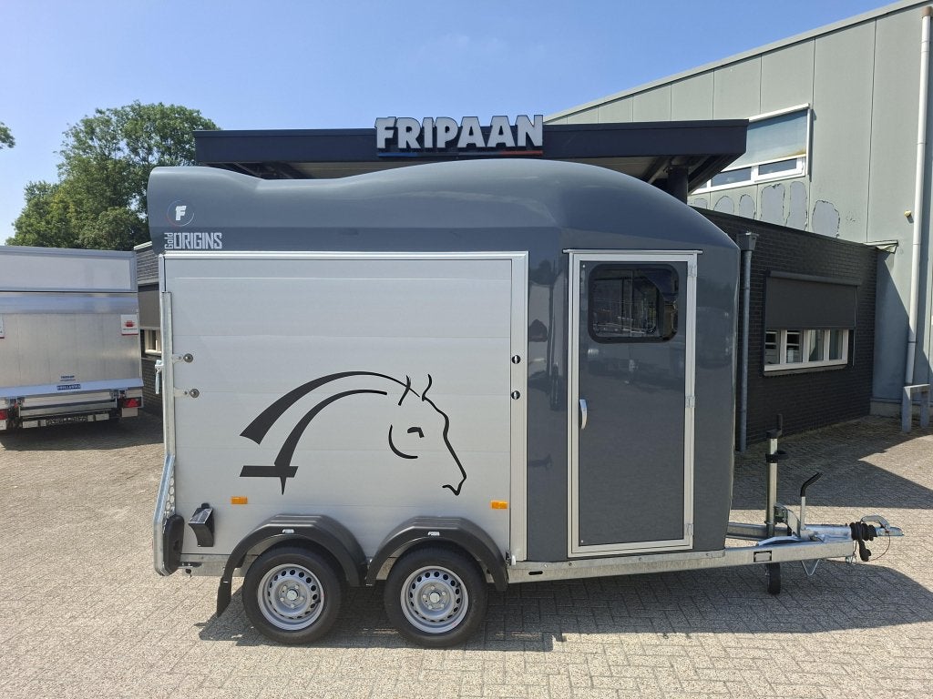 Cheval Liberte Gold One kleur Grijs met zadelkamer, Dieren en Toebehoren, Nieuw, Overige typen