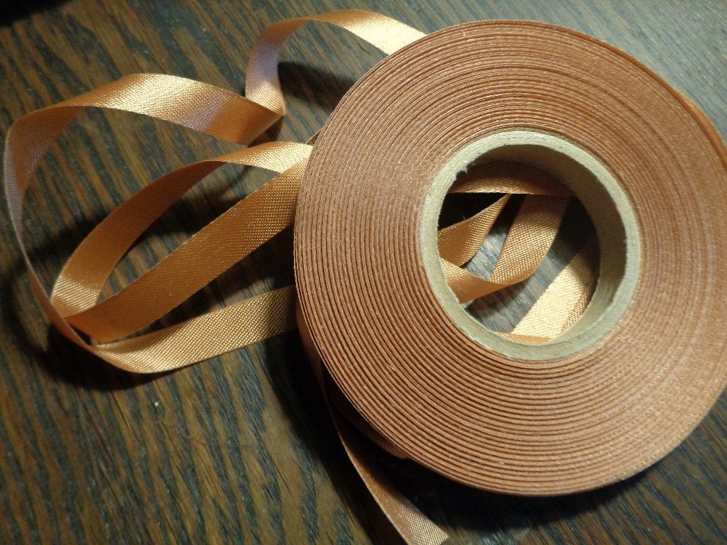 brons kleurig lint 8 mm breed 7 meter lang nr li 08, Ophalen of Verzenden, Nieuw, Lint, Band of Elastiek