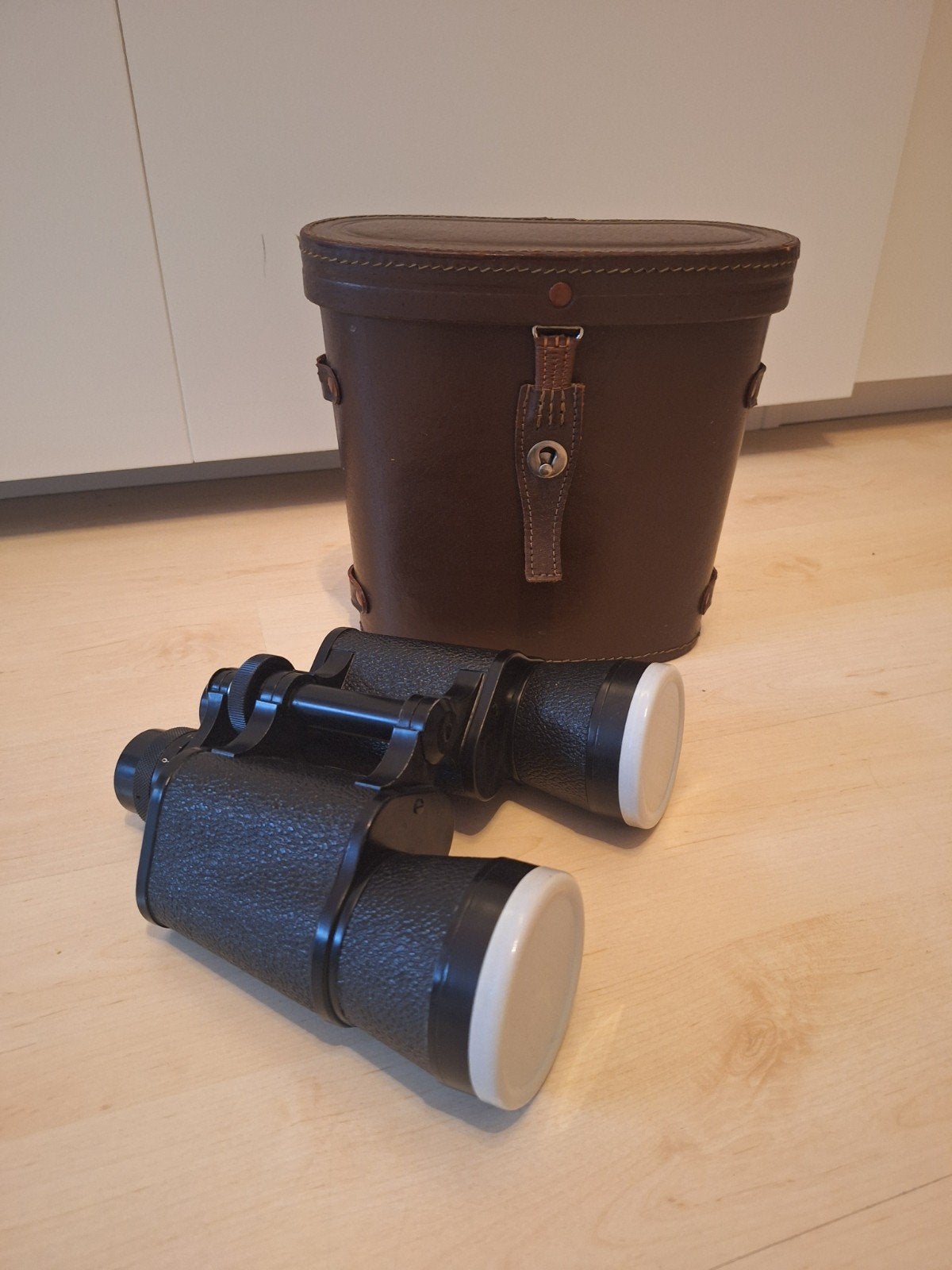 Fodor Special 7x52 verrekijker met leren tas, Gebruikt, Minder dan 8x, Met hoes of tas, Porro (met knik)