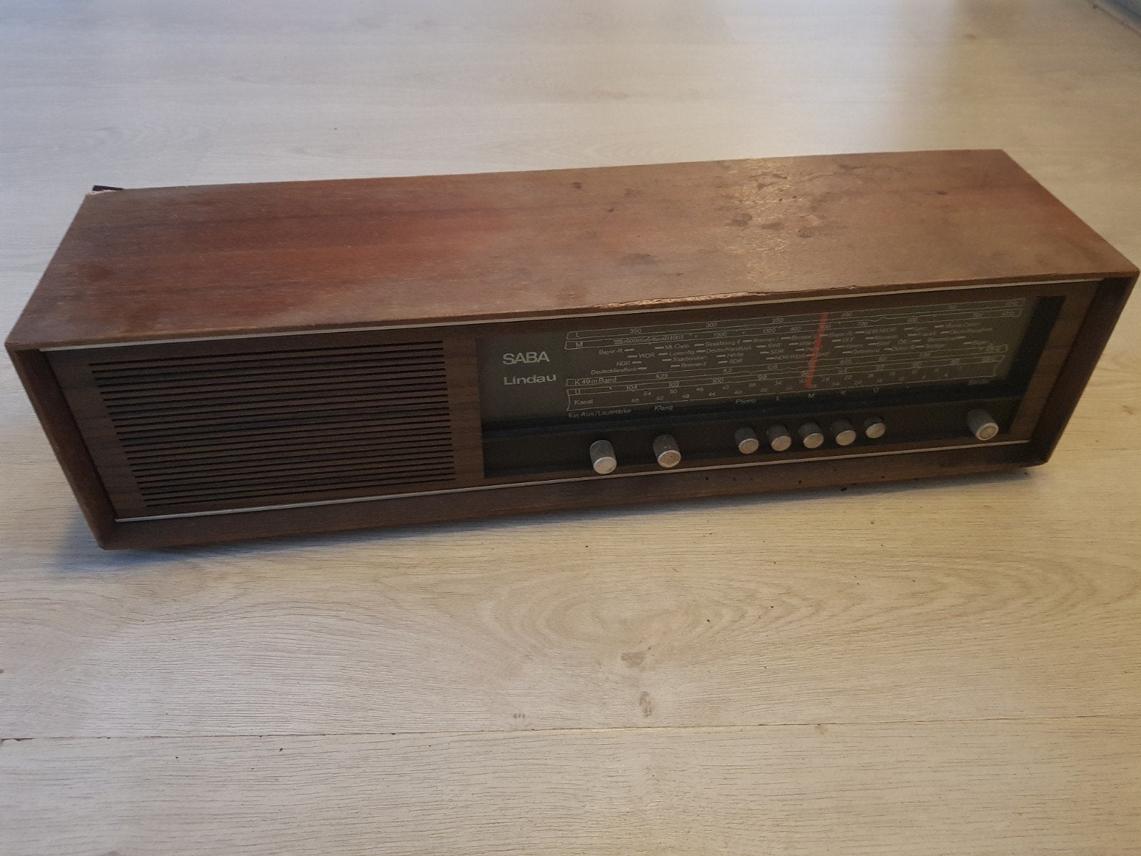 Radio Saba Lindau G, Antiek en Kunst, Antiek | Tv's en Audio, Ophalen of Verzenden