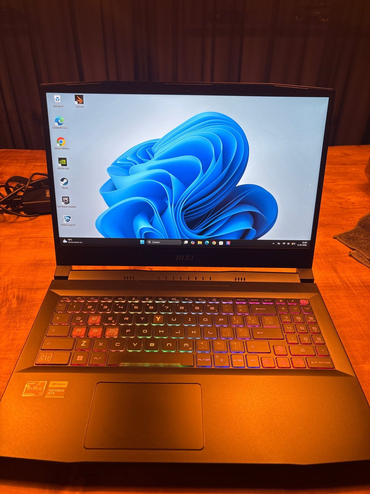 MSI Bravo Gaming Laptop - AMD Ryzen 7, RTX 4060