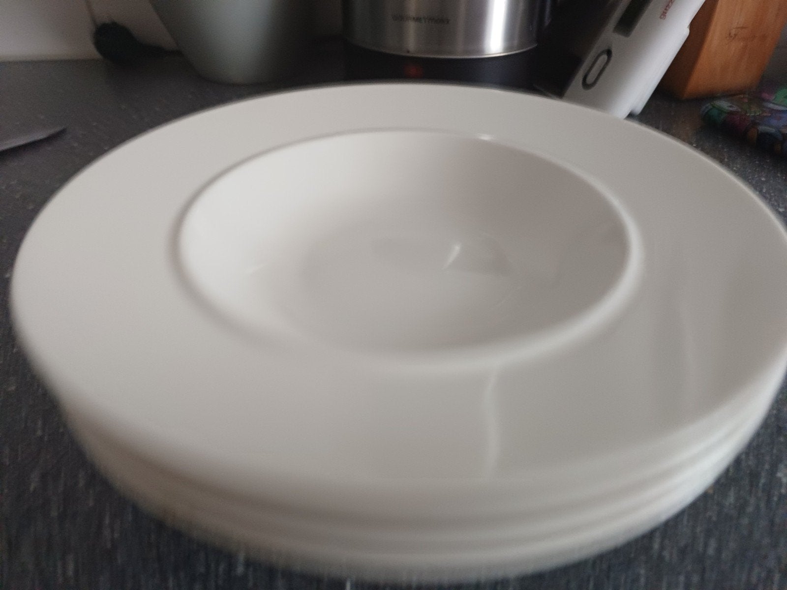 Set van 4 witte diepe borden / pastaborden, Keramiek, Ophalen of Verzenden, Zo goed als nieuw, Bord(en)