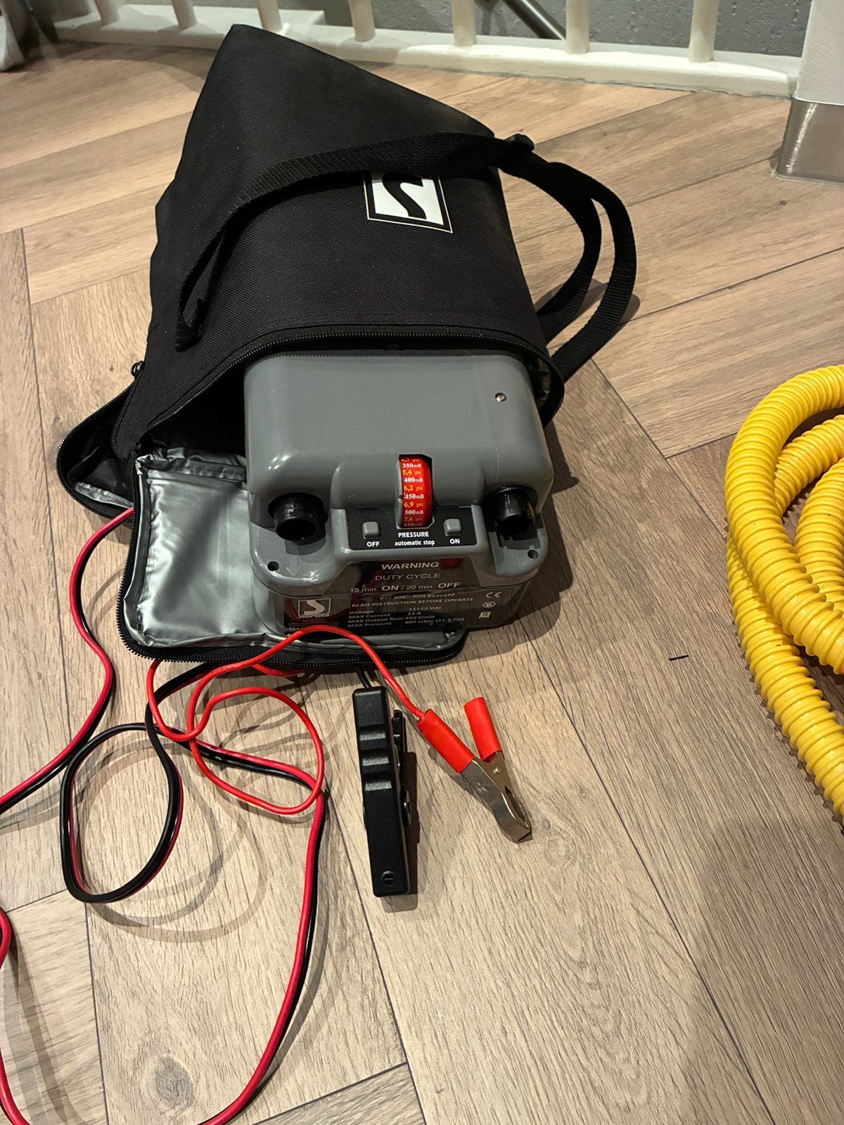Elektrische luchtpomp 12v voor rubberboot, Ophalen, Gebruikt