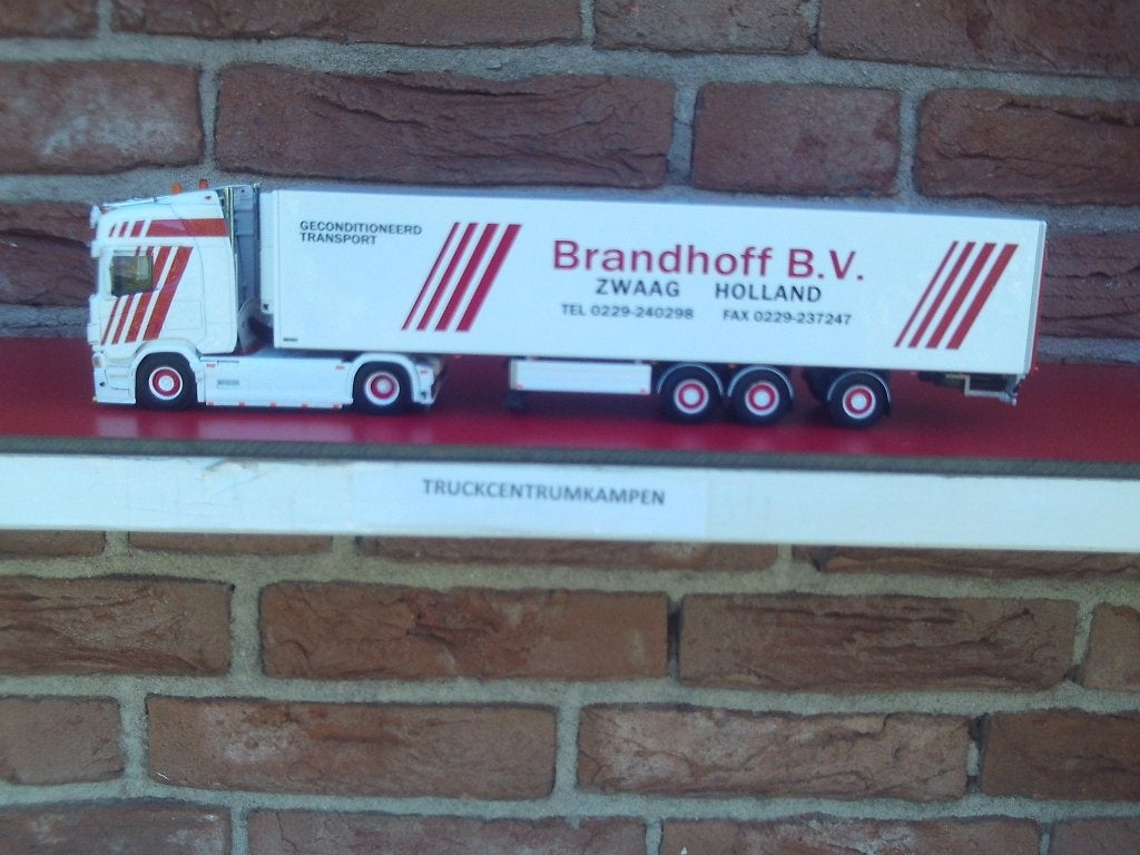 WSI  Scania  R  Highline  4 x 2 van  Brandhoff.