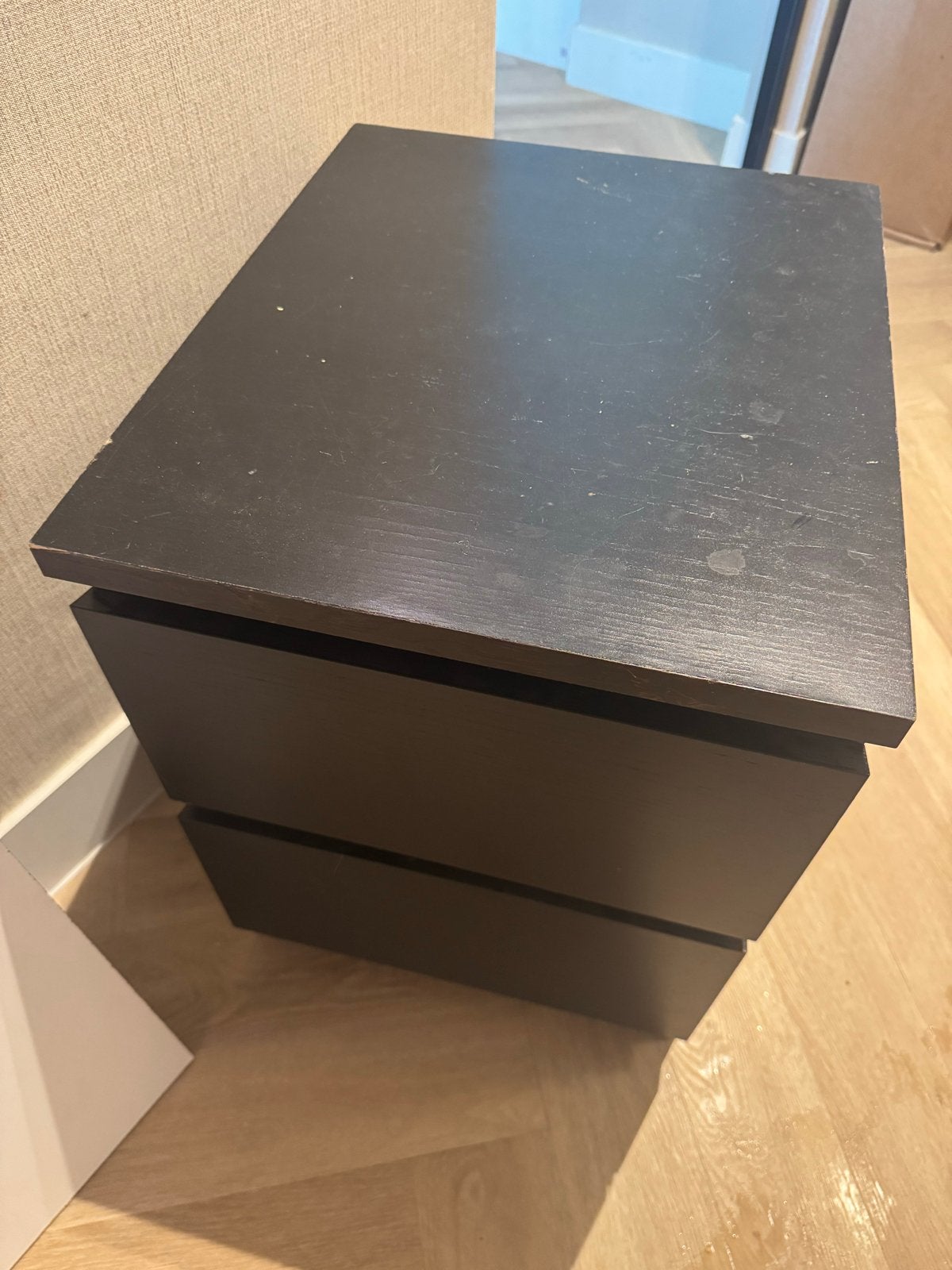 2 stuks IKEA Malm nachtkastje zwartbruin, Ophalen, Gebruikt, Minder dan 45 cm, Minder dan 55 cm