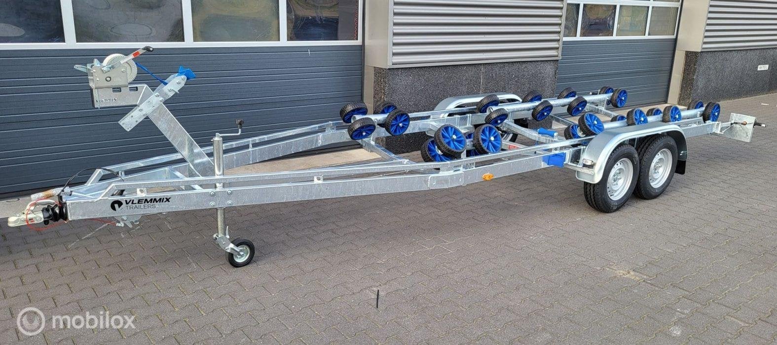 Boottrailer 8.4m 2700kg flexroller LED verlichting wegklap, Watersport en Boten, Boottrailers, Nieuw, Overige typen, Dubbelassig (tandemas)