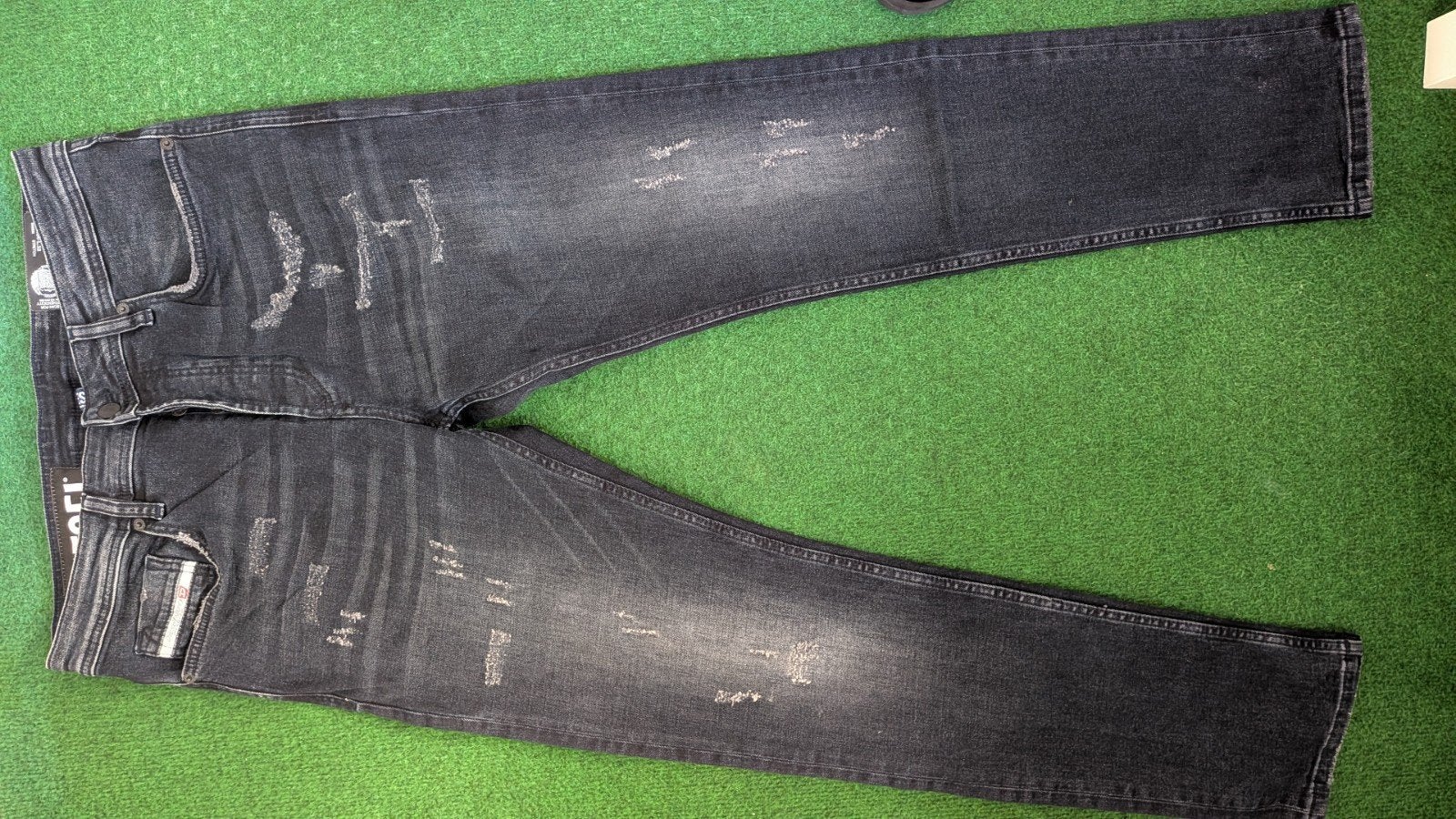 Diesel D-Eetar Jeans W34 L32 - Zo goed als nieuw, Kleding | Heren, Spijkerbroeken en Jeans, Ophalen, Diesel, Zwart, Zo goed als nieuw