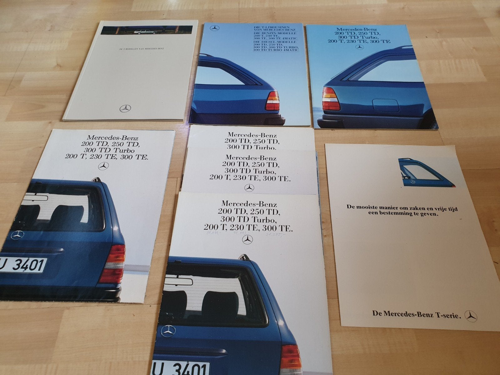 Mercedes T modellen (W124 station) folders (8x), Ophalen of Verzenden