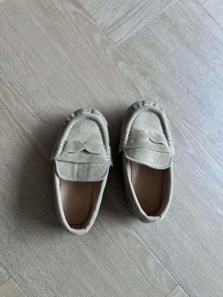 Loafers instappers maat 24 nep suede beige, Ophalen of Verzenden, Zo goed als nieuw, Meisje, Schoentjes