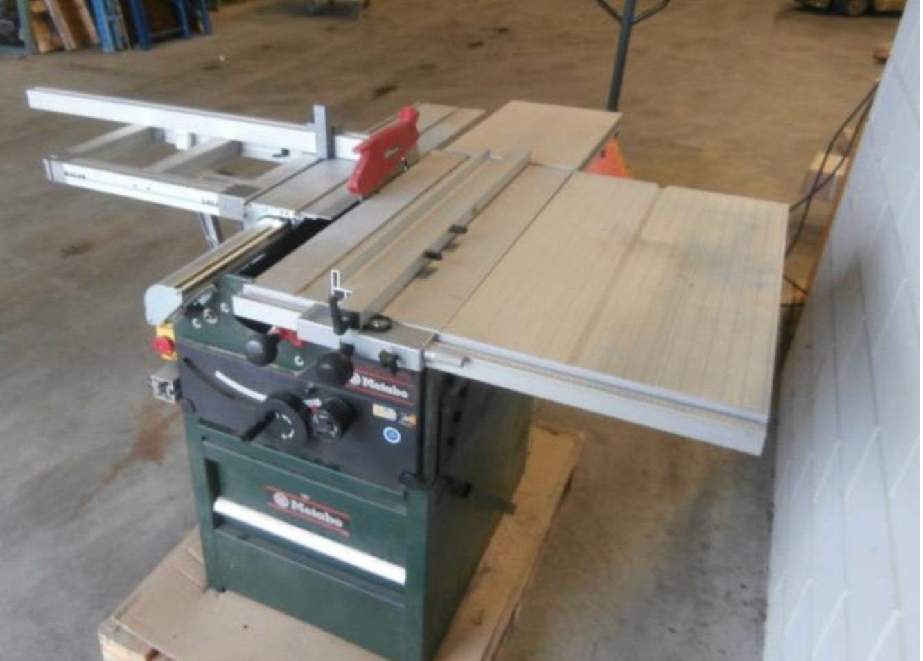 Metabo Magnum TK U 1693 W formaatzaag / zaagtafel, Doe-het-zelf en Verbouw, Ophalen, Gebruikt, Cirkelzaag, 70 mm of meer
