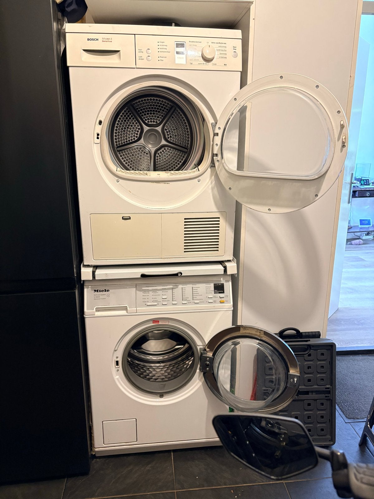 Miele V 5845 Wasmachine & Bosch Maxx 6 Sensitive Droger, Ophalen of Verzenden, Gebruikt, Voorlader