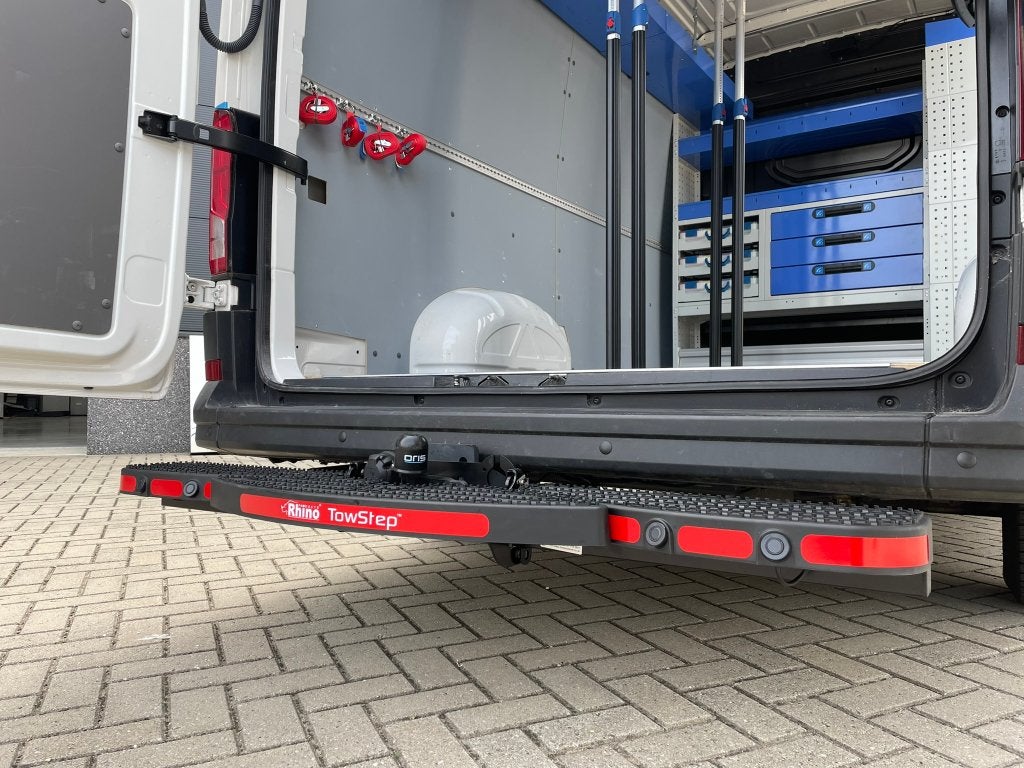 Achter opstap TowStep Sprinter, Crafter, Transit, Ducato, Ophalen, Bulters Bedrijfswageninrichtingen, Info@bulters.nl, De Houtakker 12D