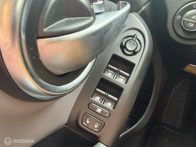 Foto 21 van Fiat 500 X 1.4 Turbo MultiAir PopStar AUTOMAAT-CLIMA-KM NAP