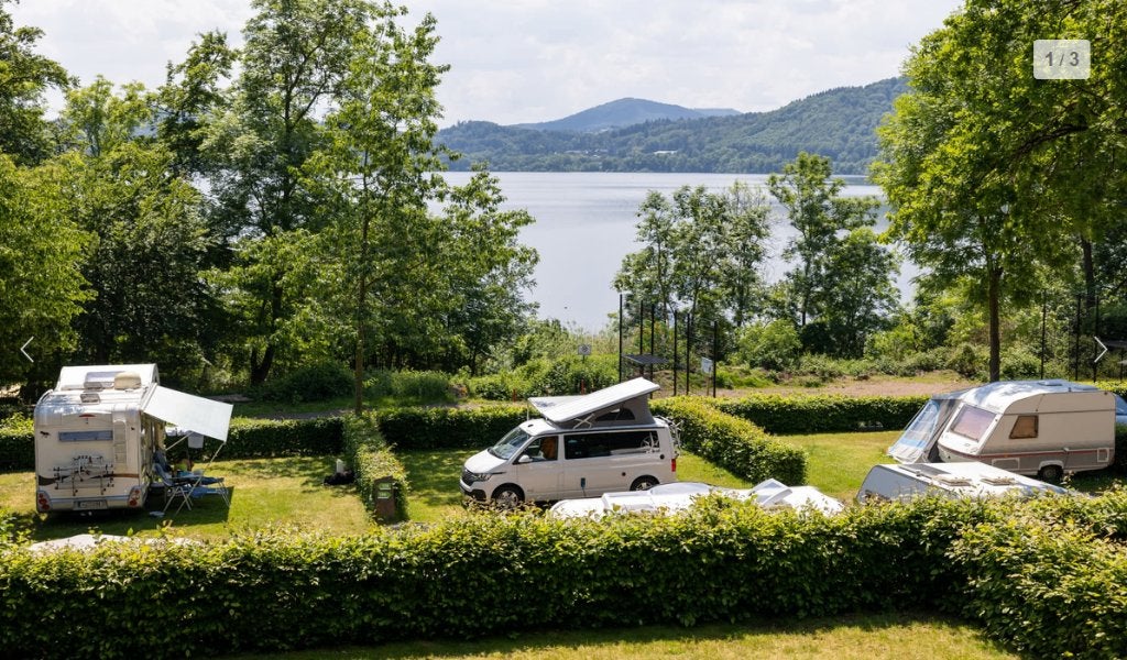 Kampeerplaats RCN Laachersee, Speeltuin, In bos, Landelijk