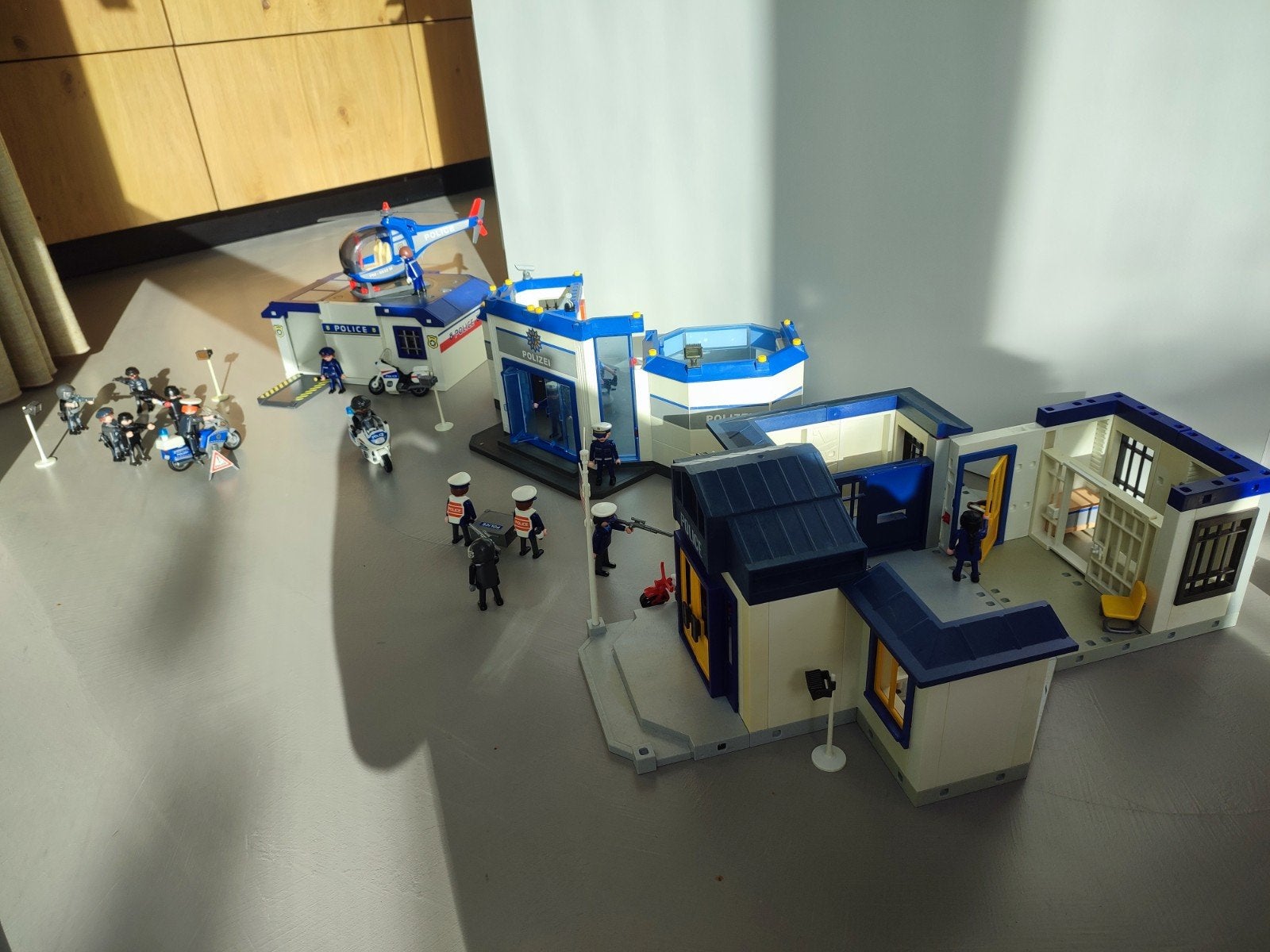 grootte politiebureau set playmobil, Ophalen of Verzenden, Zo goed als nieuw, Losse onderdelen, Gebouw