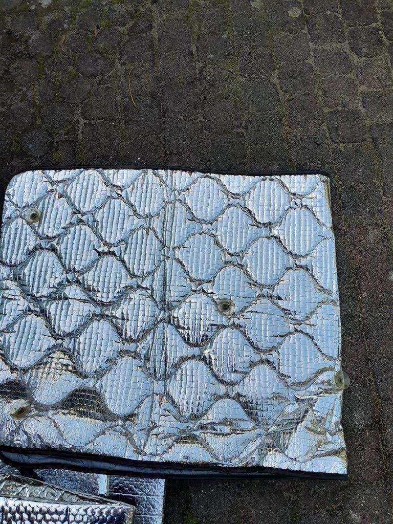 Raamisolatie camper binnen en buiten, Ophalen