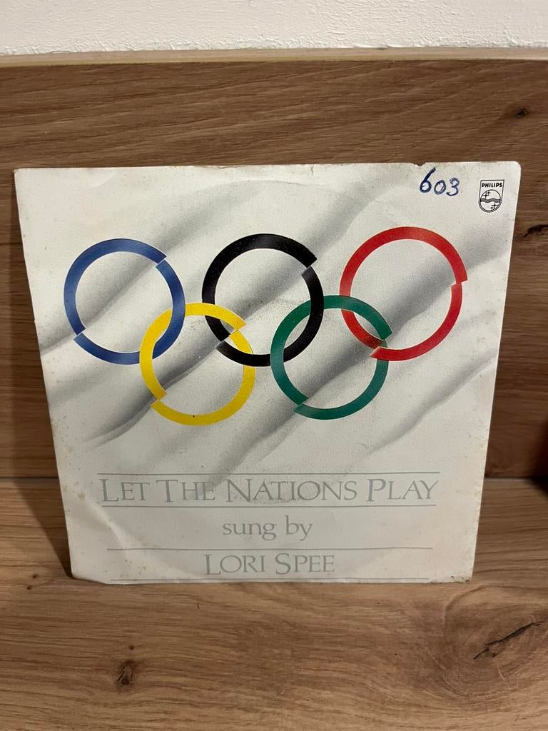 Lori Spee - let the nations play, Ophalen of Verzenden, Zo goed als nieuw, Pop