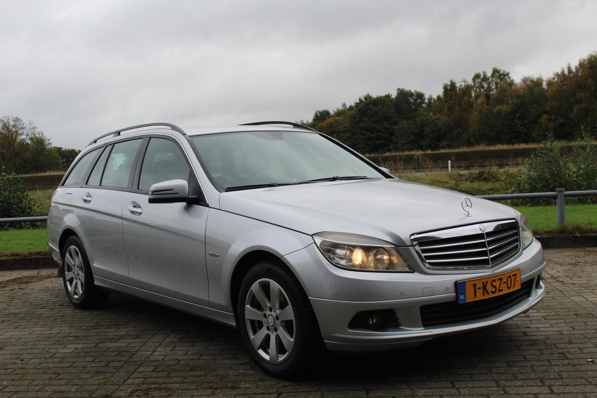 Mercedes-Benz C-Klasse Estate 200 CDI BlueEFFICIENCY Busines, Euro 5, Zwart, 4 cilinders, Diesel