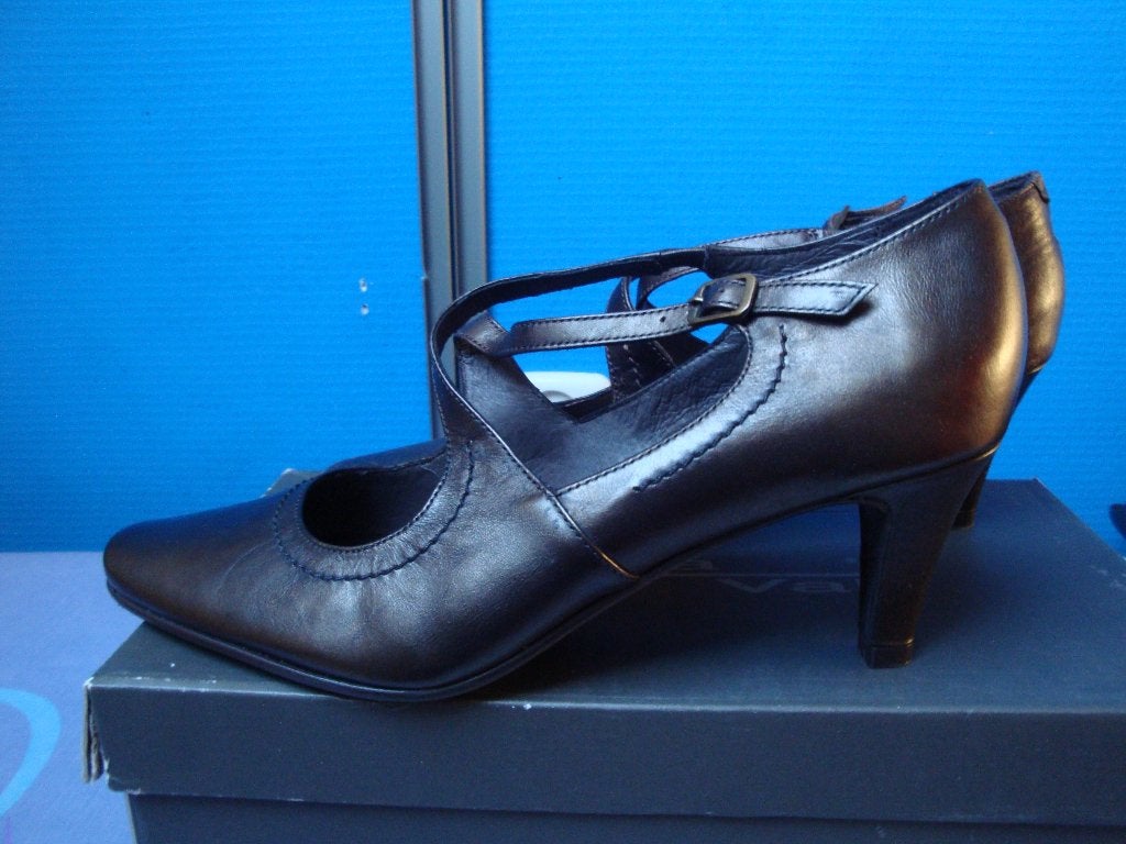 Maat 41. Nieuwe brons bruin leren VIA VAI hakken., Kleding | Dames, Via Vai, Bruin, Nieuw, Ophalen of Verzenden