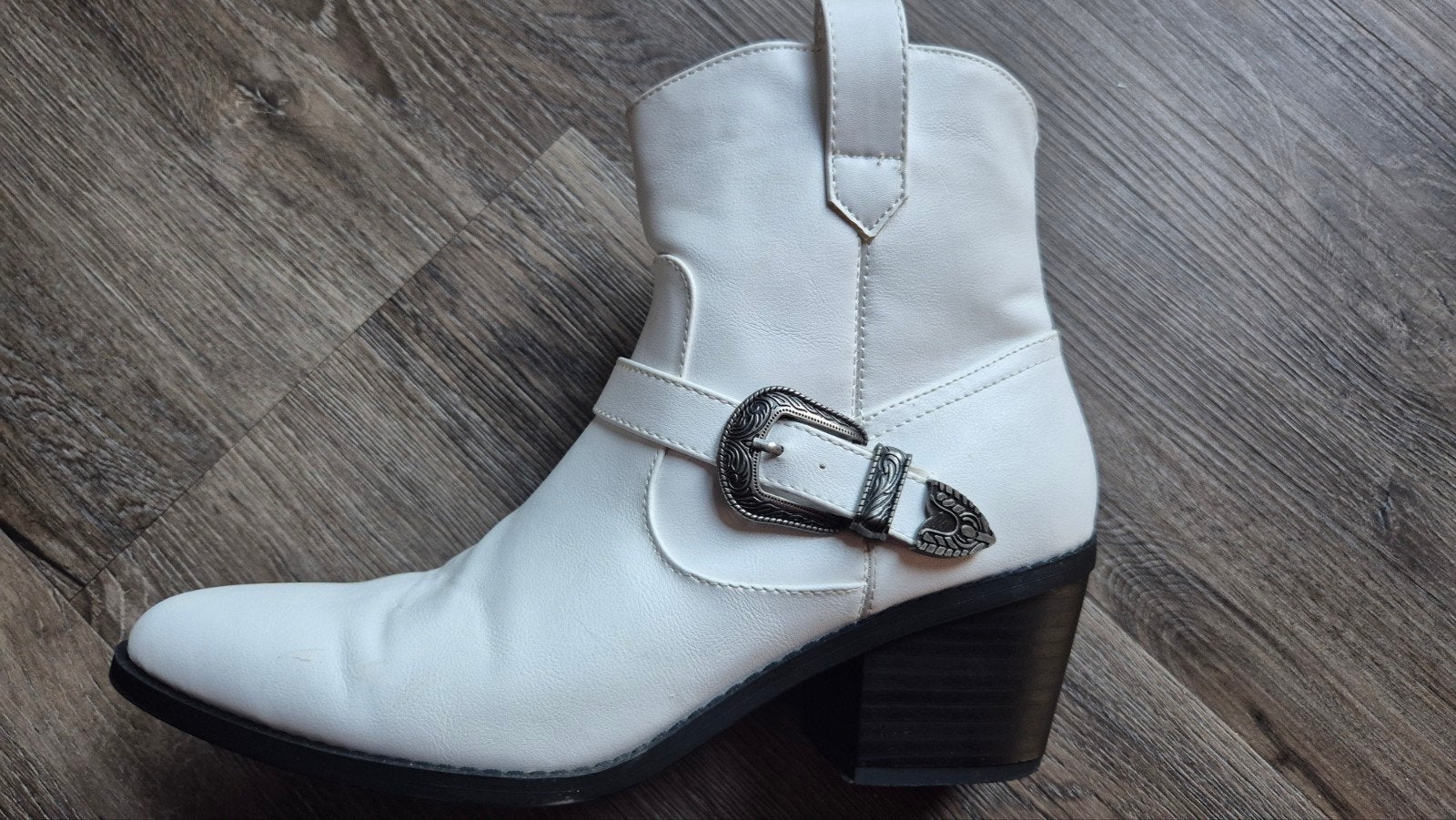 enkellaarsjes country stile, Wit, Lage of Enkellaarzen, Ophalen of Verzenden, Onbekend