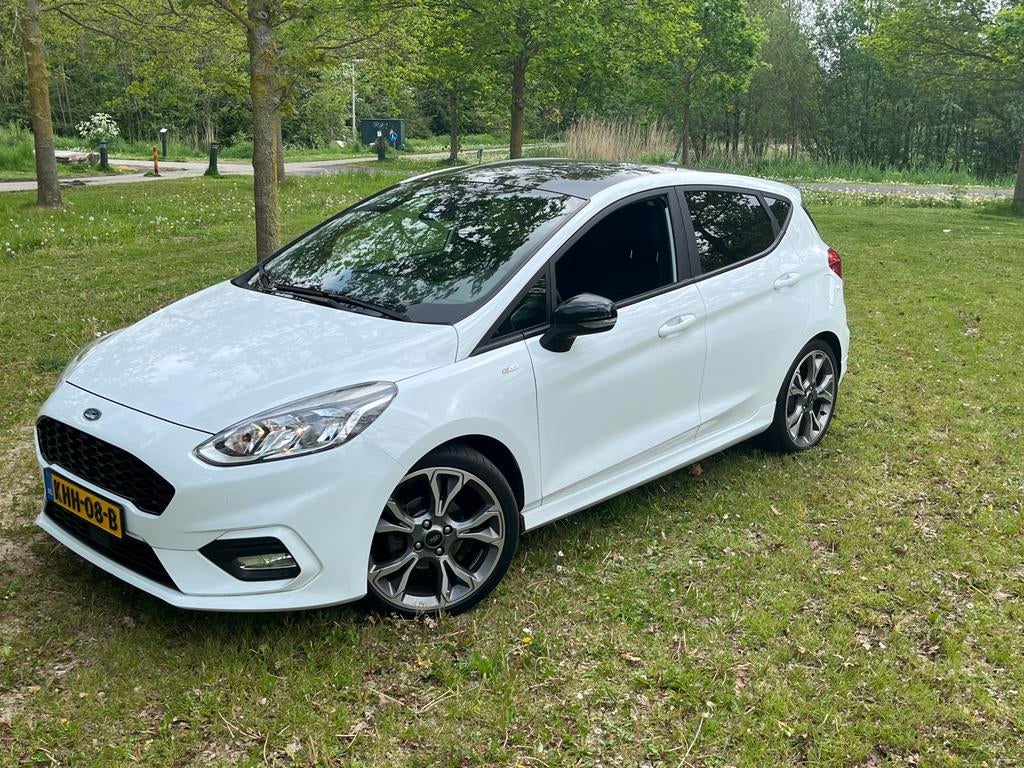 Ford Fiësta 1.0 AUTOMAAT 100pk dec 2018! St line carplay, Auto's, Ford, Zwart, Wit, Particulier, Navigatiesysteem