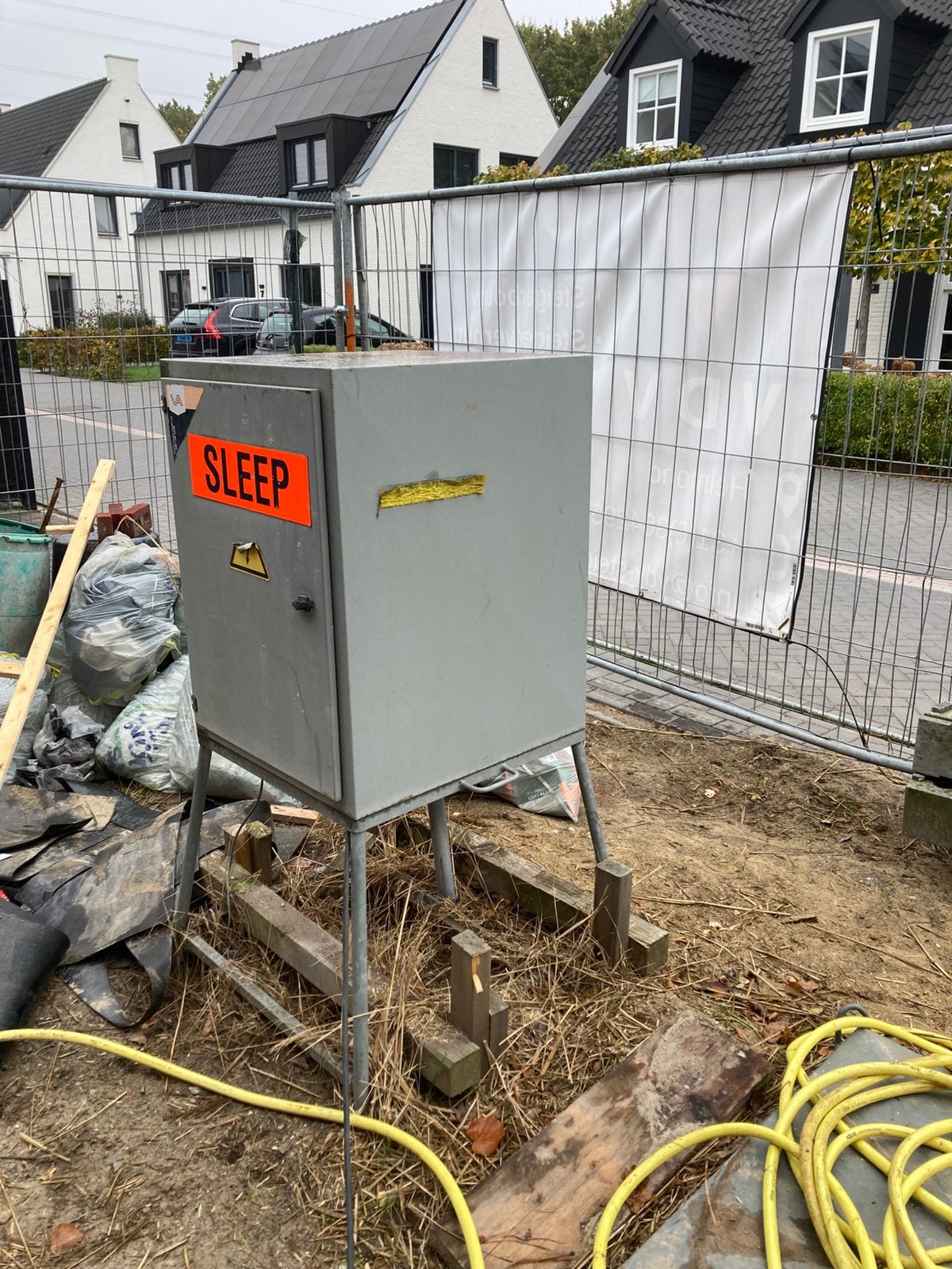 Te koop stroomkast en waterput, Ophalen, Gebruikt