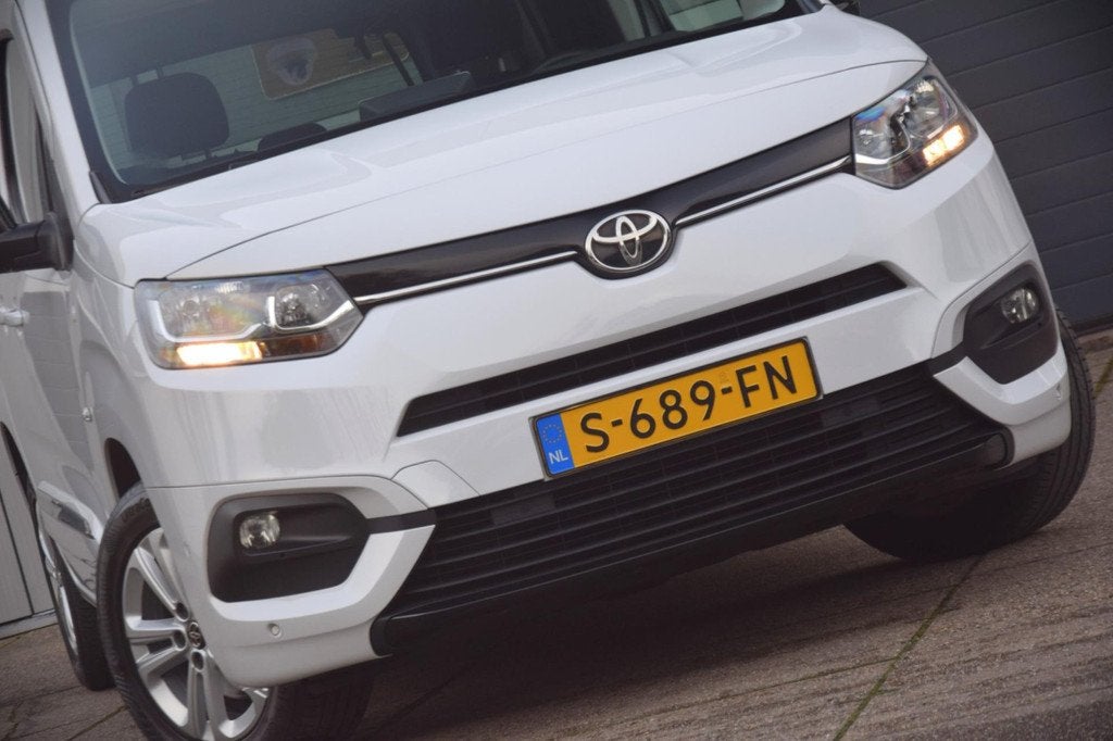 Toyota PROACE CITY Verso 1.2 Turbo Active Automaat/Camera/Na, Auto's, Toyota, Gebruikt, 1199 cc, Wit, Origineel Nederlands