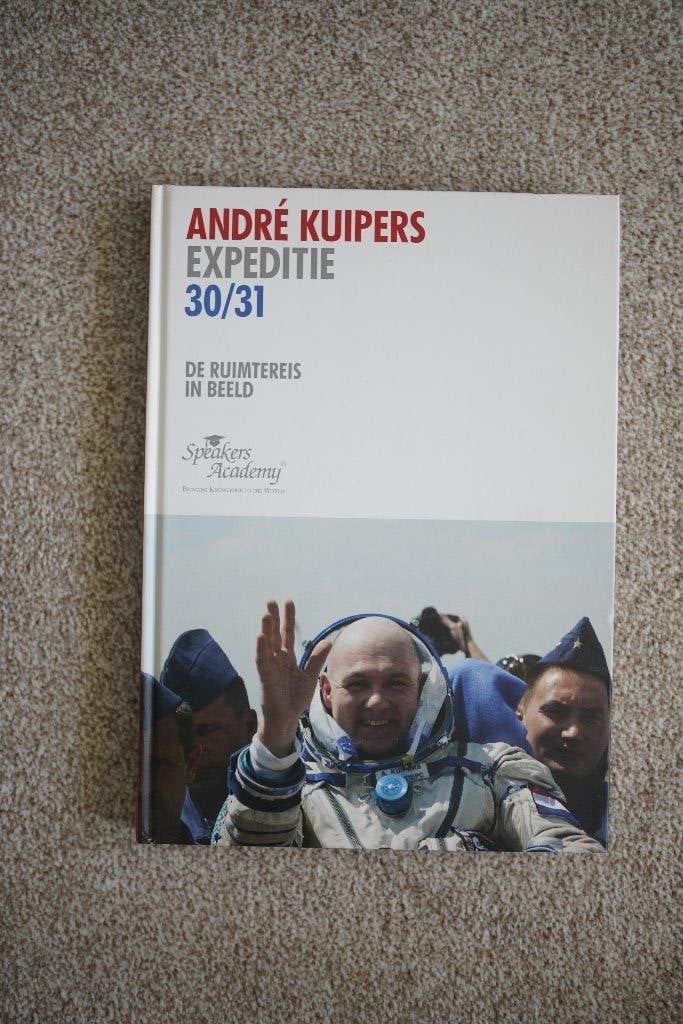 Gesigneerd boek André Kuipers, Ophalen of Verzenden, Zo goed als nieuw, Kunst en Cultuur