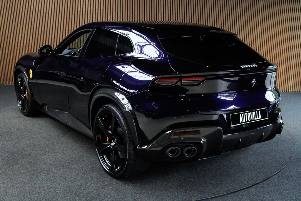 Ferrari Purosangue 6.5 V12 Carbon Burmester Atelier Massage, Auto's, Ferrari, Automaat, 2033 kg, Gebruikt, 12 cilinders