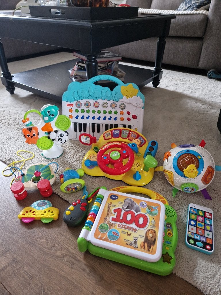 Vtech / clementoni etc speelgoed, Ophalen, Zo goed als nieuw, 6 maanden tot 2 jaar