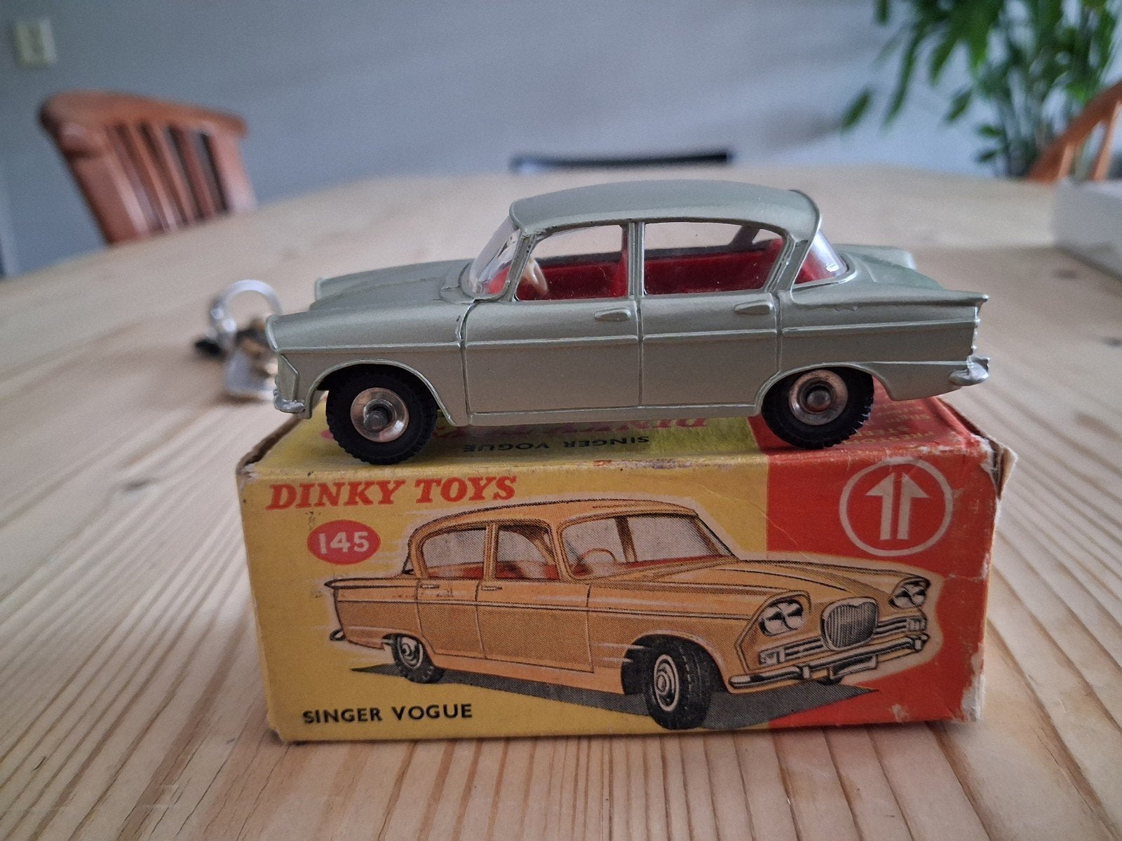 Dinky Toys Singer Vogue, Ophalen of Verzenden, Gebruikt, Auto, Dinky Toys