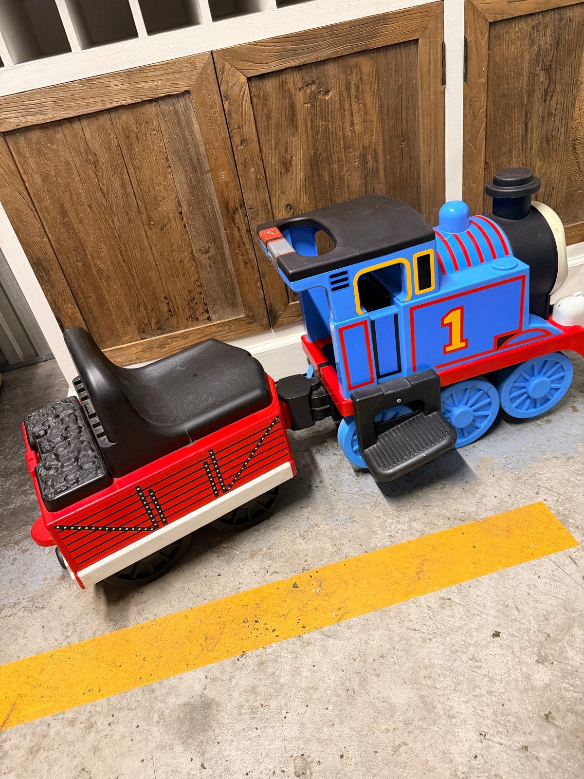 Fisher-Price Power Wheels Thomas de Trein met rails, Ophalen, Gebruikt