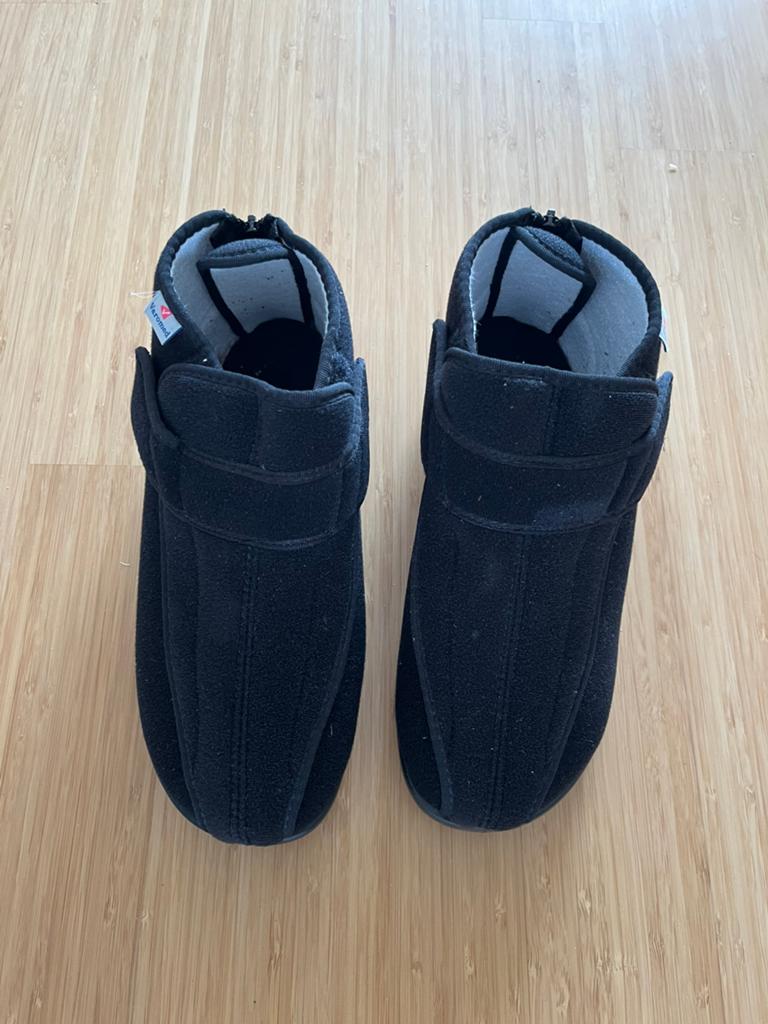 Varomed verbandschoenen maat 44, Verzenden, Zo goed als nieuw