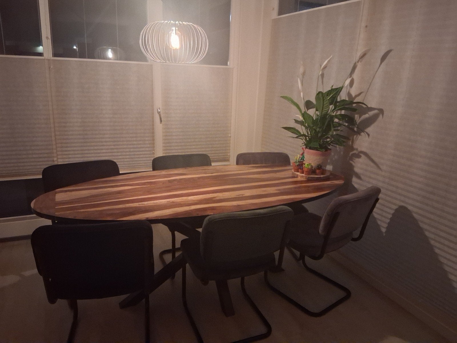 Ovale notenhouten eettafel met stalen spinpoot (200x100cm), Gebruikt, 100 tot 150 cm, 200 cm of meer, Ovaal