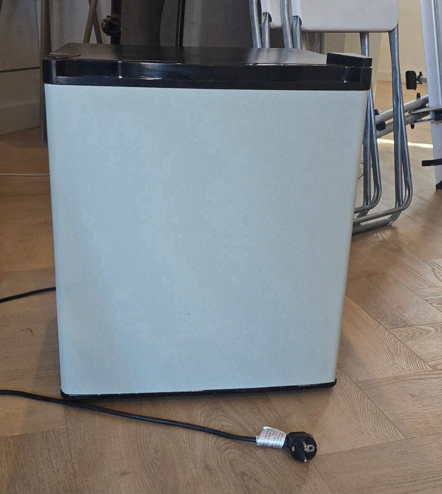 Compacte (peltier) koelkast - Ideaal voor kleine ruimtes, Witgoed en Apparatuur, Koelkasten en IJskasten, Ophalen, Minder dan 75 liter