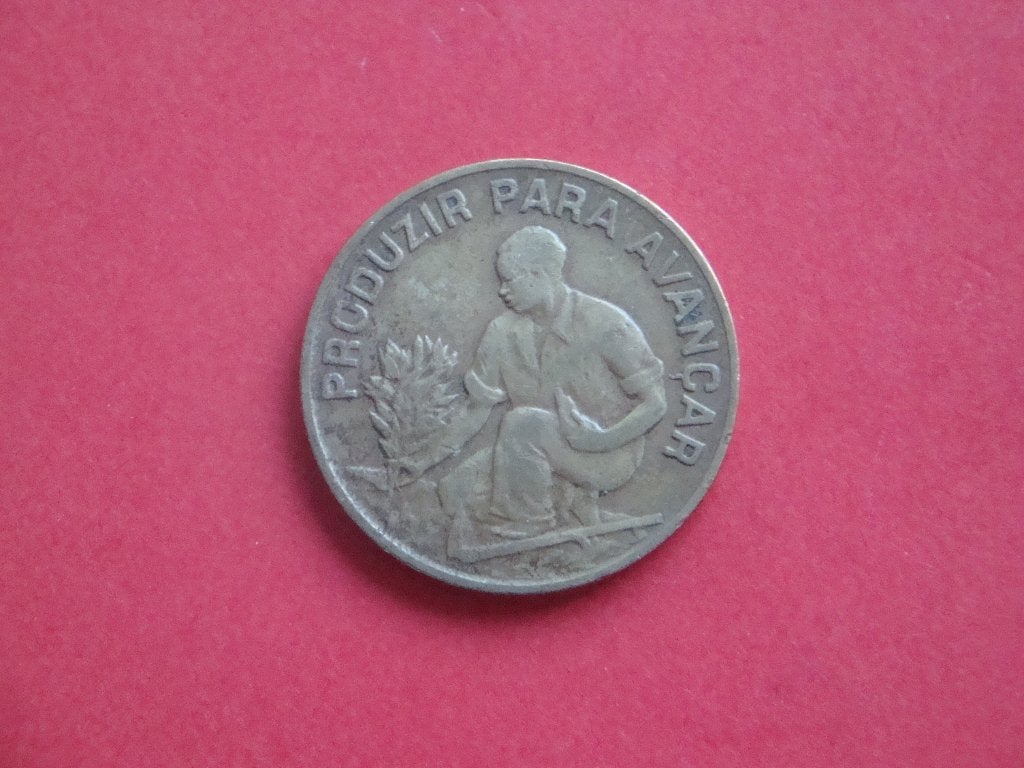 Kavel Kaapverdische Eilanden munt 2½ Escudo 1977., Verzenden, Overige landen, Losse munt