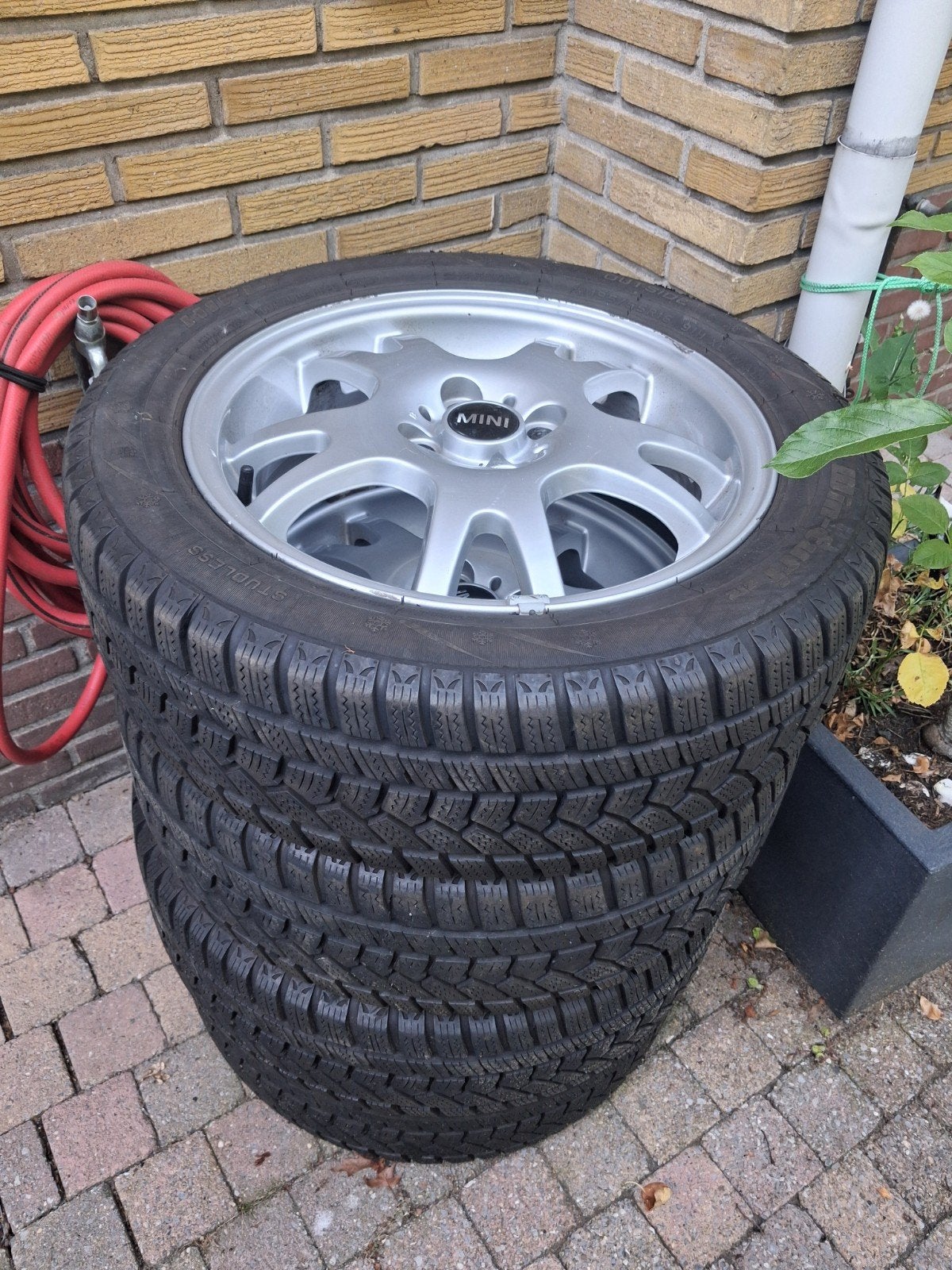 Mini Cooper Winterbanden op Velg 195/55R16, Ophalen, Gebruikt