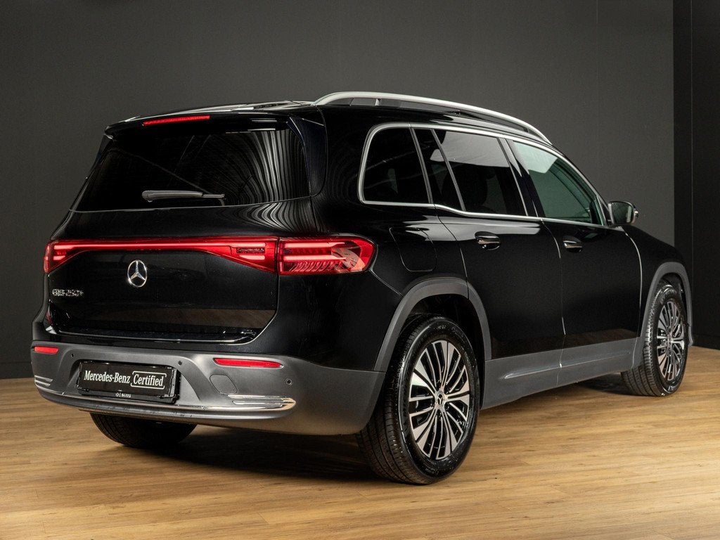 Mercedes-Benz EQB 250+ Business Solution Luxury 71 kWh, Auto's, Mercedes-Benz, 2005 kg, 445 min, Zwart, Origineel Nederlands