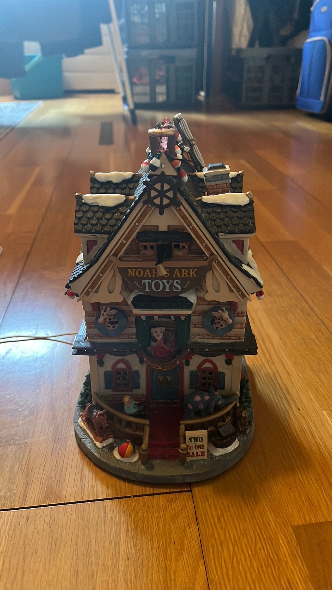 Noah's Ark Toys Verlicht Kersthuisje, Ophalen, Gebruikt