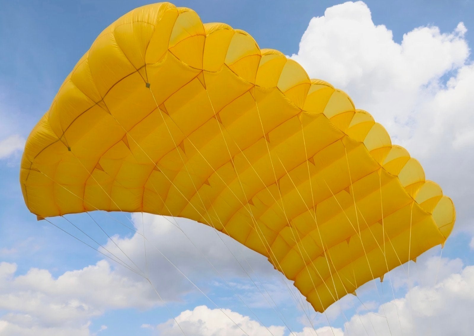 Parachutes voor decoratie of vliegeren, Ophalen of Verzenden, Zo goed als nieuw, Scherm