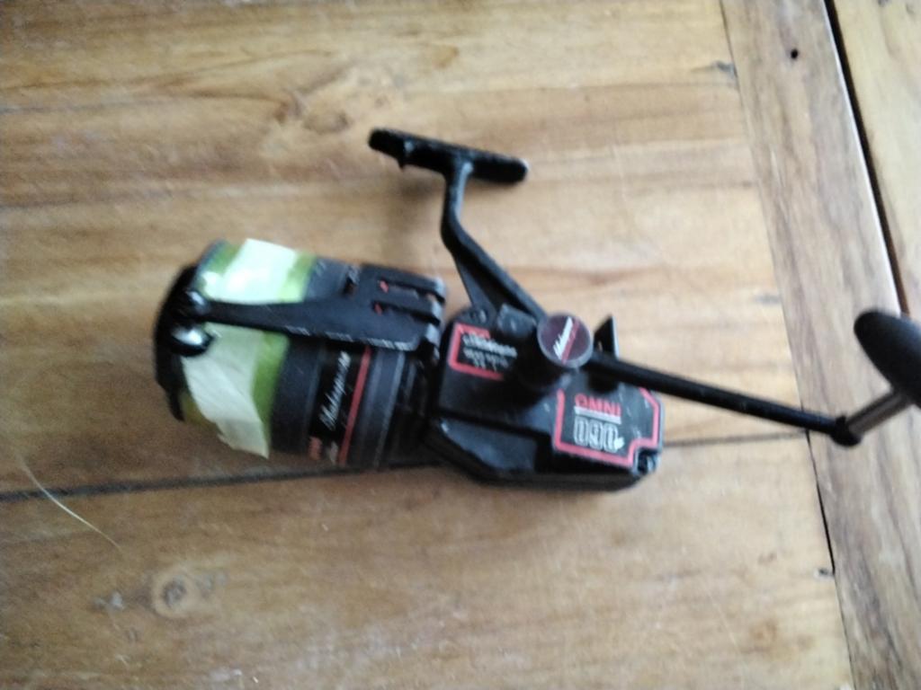 shakespeare omni  090, Watersport en Boten, Hengelsport | Roofvissen, Ophalen of Verzenden, Overige typen