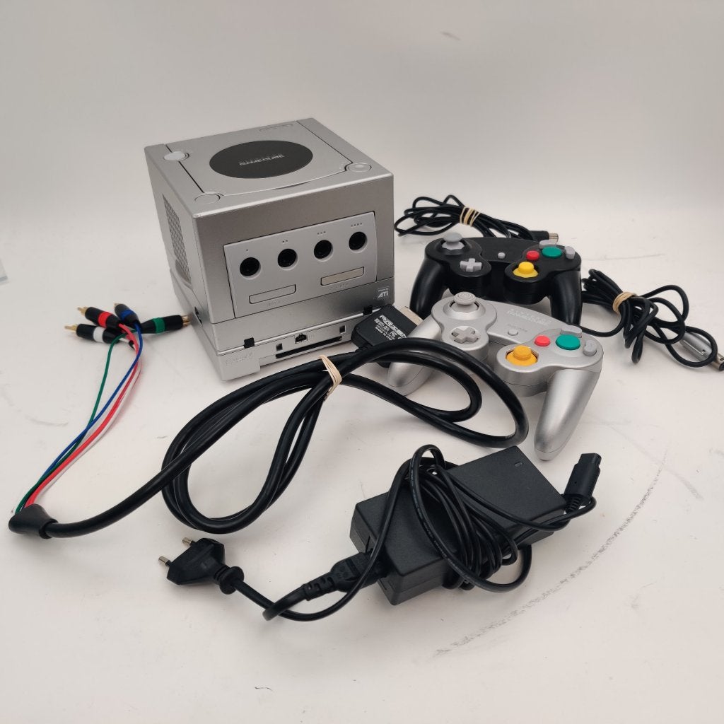 Gamecube + gameboy player nu voor €399.99, Spelcomputers en Games, Spelcomputers | Nintendo GameCube, N, N, Ophalen of Verzenden