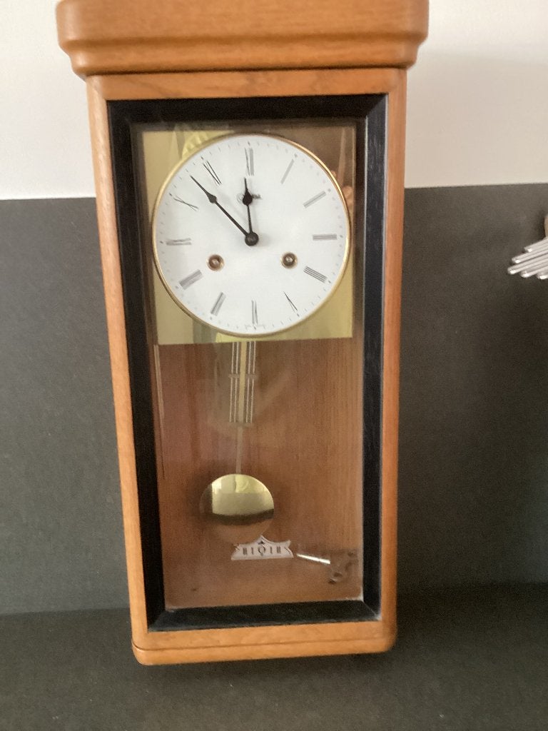 Hang/wandklok (merk Jolena), Ophalen, Wandklok, Met slagwerk, Landelijk