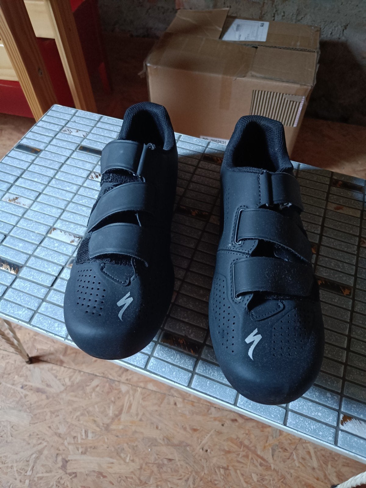 Fietsschoenen Specialized Torch 1.0 maat 42 zwart nieuw, Ophalen of Verzenden, Nieuw, Schoenen